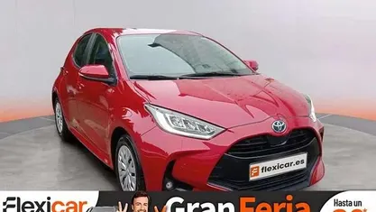 Usado Toyota Yaris Hybrid Active 116 CV (85 kW) 2023 Utilitario