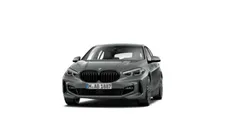 Gris Usado 2024 BMW 118 Comfort Edition Utilitario | 30.900 € (Precio justo)