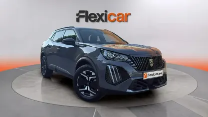 Usado Peugeot 2008 Allure 145 CV (106 kW) 2025 Gris SUV