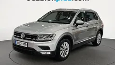 Gris plata Usado 2016 VW Tiguan Advance SUV | 21.900 € (Precio justo)