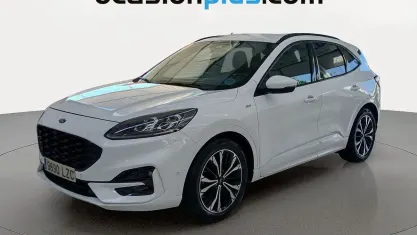 Usado Ford Kuga ST-Line X 150 CV (110 kW) 2022 Blanco SUV
