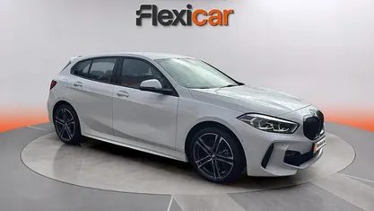 Usado BMW 118 136 CV (100 kW) 2024 Blanco Utilitario