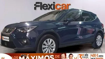 Usado Seat Arona Ecomotive 116 HP (85 kW) 2019 Azul SUV