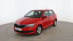 Rojo Usado 2018 Skoda Fabia Ambition Utilitario | 9999 € (Precio justo)