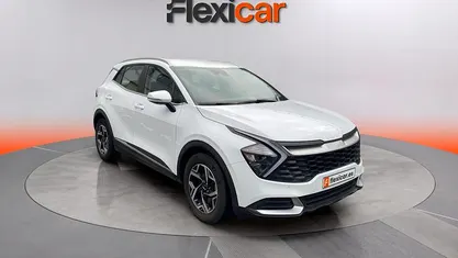 Usado Kia Sportage 136 CV (100 kW) 2023 Blanco SUV