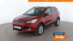 Rojo Usado 2016 Ford Kuga Titanium SUV | 13.499 € (Precio justo)