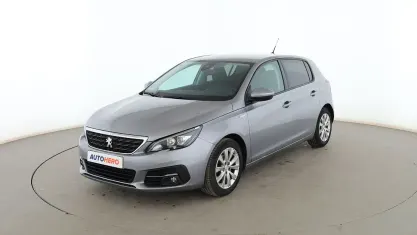 Usado Peugeot 308 Style 102 CV (75 kW) 2019 Gris Berlina