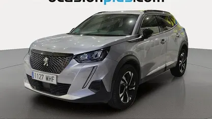 Usado Peugeot 2008 Allure 101 CV (74 kW) 2023 Gris SUV