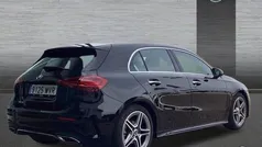 Negro Usado 2024 Mercedes A180 AMG line Berlina | 32.500 € (Precio justo)