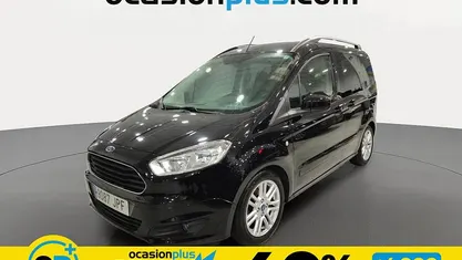 Usado Ford Tourneo Courier Titanium 102 CV (75 kW) 2016 Monovolumen