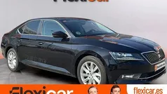 Negro Usado 2019 Skoda Superb Ambition Berlina | 16.990 € (Precio justo)