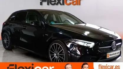 Usado Mercedes A180 136 HP (100 kW) 2021 Preto Sedan