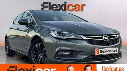 Occasion Opel Astra Dynamic 110 PK (80 kW) 2019 Grijs Hatchback