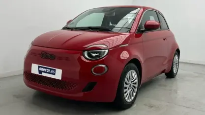 Usado Fiat 500e Red 86 kW (118 CV) 2023 Rojo Descapotable