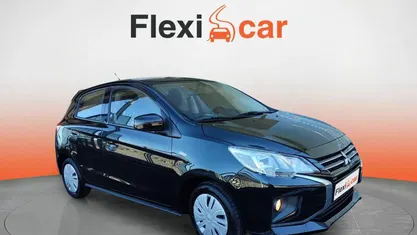 Negro Usado 2021 Mitsubishi Space Star Motion Berlina | 7990 € (Super precio)