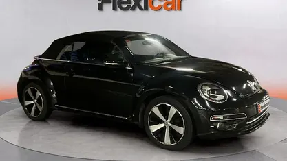 Usado VW Beetle Cabriolet Design 150 CV (110 kW) 2018 Negro Descapotable