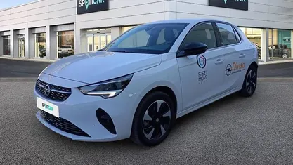 Blanco Usado 2023 Opel Corsa-e Elegance Utilitario | 17.900 € (Super precio)