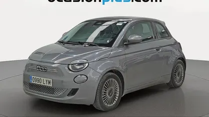 Usado Fiat 500e Icon 86 kW (118 CV) 2022 Gris Utilitario