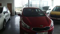 Rojo Usado 2016 Kia Ceed Utilitario | 8500 € (Buen precio)
