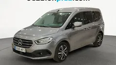 Gris Usado 2023 Mercedes 180 Berlina | 23.291 € (Precio justo)