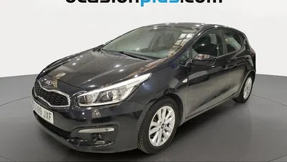 Usado Kia Ceed GT 90 CV (66 kW) 2017 Negro Utilitario