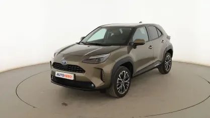 Usado Toyota Yaris Cross Style 116 CV (85 kW) 2022 Verde SUV