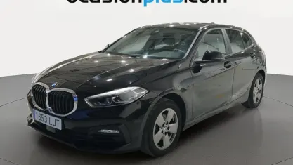 Usado BMW 118 140 HP (102 kW) 2020 Preto Citadino