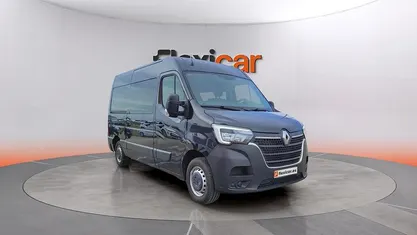 Usado Renault Master 136 CV (100 kW) 2021 Negro Monovolumen