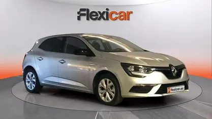 Usado Renault Mégane IV LIMITED 140 CV (102 kW) 2020 Gris Utilitario