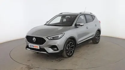 Usado MG ZS Luxury 111 CV (81 kW) 2023 Gris SUV
