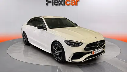 Usado Mercedes C200 163 CV (119 kW) 2023 Blanco Berlina