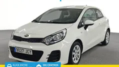 Usado 2015 Kia Rio Utilitario | 9300 € (Precio justo)