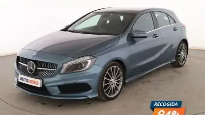 Usado Mercedes A180 AMG 110 CV (80 kW) 2015 Azul Utilitario