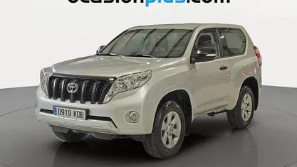 Usado Toyota Land Cruiser 177 CV (130 kW) 2017 Gris plata SUV