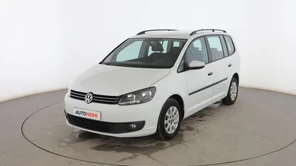 Usado VW Touran Edition 105 CV (77 kW) 2014 Blanco Monovolumen