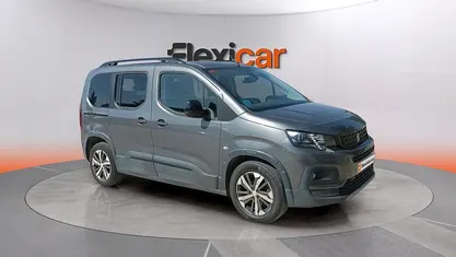 Usado Peugeot Rifter Access 110 CV (80 kW) 2019 Gris Monovolumen