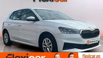 Usado Skoda Fabia Ambition 110 CV (80 kW) 2022 Utilitario