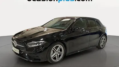 Usado Mercedes A200 AMG 163 CV (119 kW) 2024 Negro Utilitario