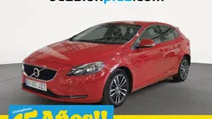 Rojo Usado 2017 Volvo V40 Momentum Familiar | 14.350 € (Buen precio)