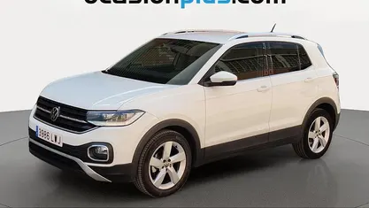Käytetty VW T-Cross Sport 150 HP (110 kW) 2022 Valkoinen Katumaasturi