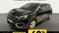 Negro Usado 2017 Peugeot 5008 Active SUV | 15.200 € (Precio justo)