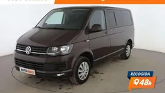 Marrón Usado 2017 VW Caravelle Trendline Monovolumen | 26.899 € (Precio justo)