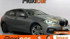 Gris Usado 2022 BMW 118 Utilitario | 25.490 € (Precio justo)