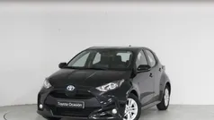 Negro Usado 2022 Toyota Yaris Active Berlina | 18.990 € (Precio justo)