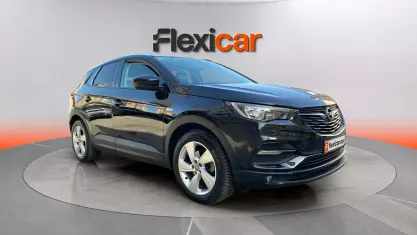 Usado Opel Grandland X Business 131 CV (96 kW) 2018 Negro SUV