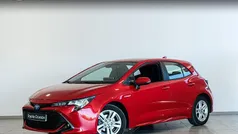 Rojo Usado 2021 Toyota Corolla Active | 22.450 € (Precio justo)