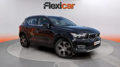 Usado Volvo XC40 Inscription 163 CV (119 kW) 2021 Negro SUV