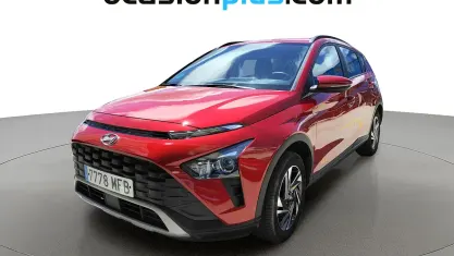 Usado Hyundai Bayon 84 HP (61 kW) 2023 Vermelho SUV
