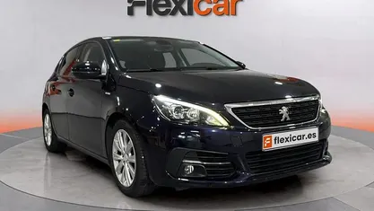 Usado Peugeot 308 Style 131 CV (96 kW) 2020 Azul Berlina
