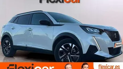 Usado Peugeot 2008 Allure 131 CV (96 kW) 2022 SUV